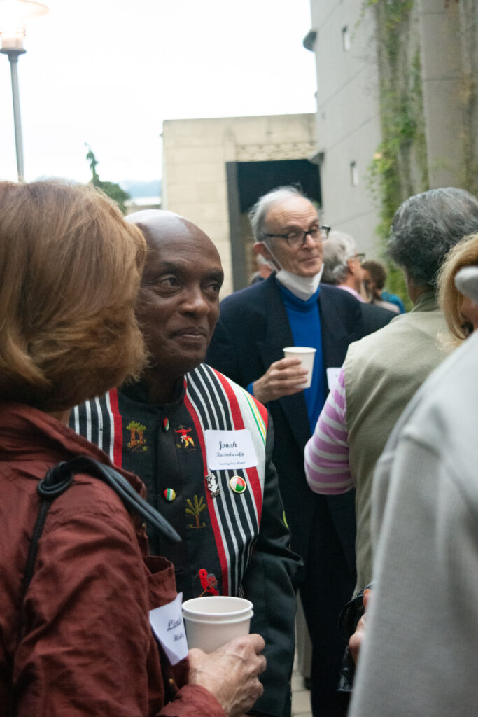 Dr. Jonah Ratsimbazafy meets Seacology supporters.